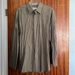 Mens dress shirt, olive green, size 17 1/2, 34/35